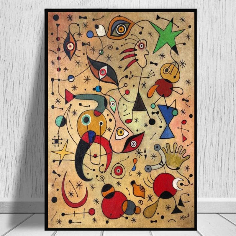 Femme et oiseaux dans la nuit
